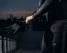 Rękawiczki termoaktywne do biegania ekranów dotykowych AVENTO Black