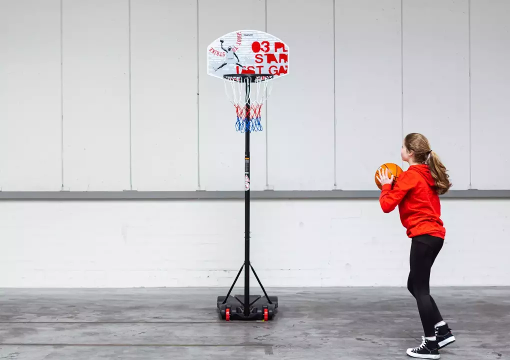 Tablica stojak do koszykówki regulowany AVENTO Champion Shoot 140-213cm